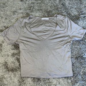 NWOT grey crop top size large stretchy material